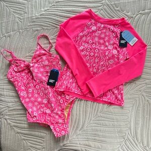 Girls 2 piece XS swimsuit set